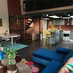Lägenhet Color Living - Loft & Yard *
