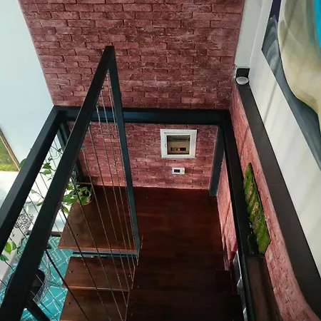 Color Living - Loft & Yard アパート